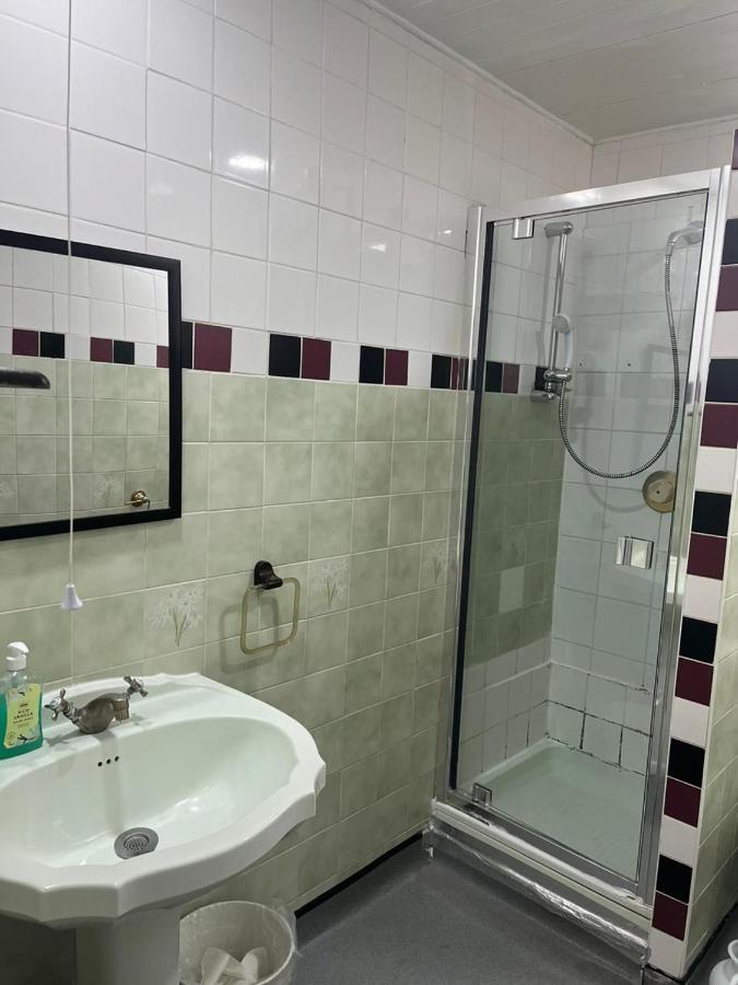 Saji Hotel Illford 일포드 외부 사진